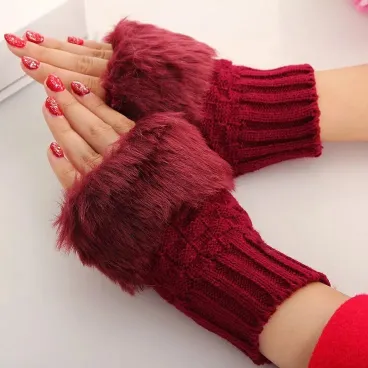 Faux Rabbit Fur Knitted Half Finger Gloves (1 pair)